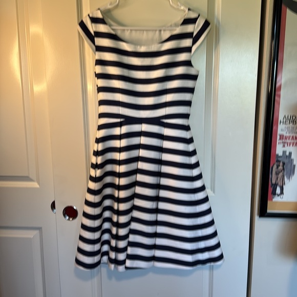 Kate Spade Blue Hyacinth Stripe Cap Sleeve Mariella Dress Size 2 - Picture 9 of 11